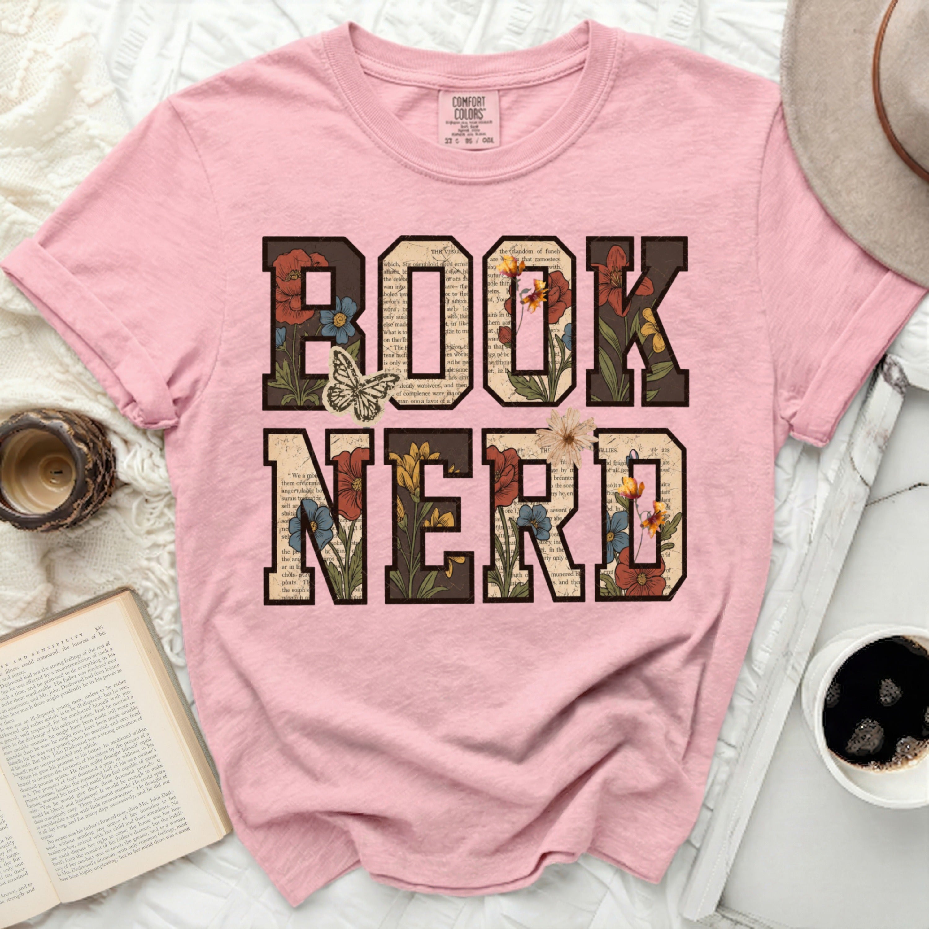 Pink t-shirt with 