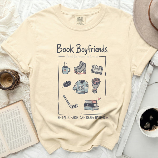 Book Boyfriends Hockey Romance Tee in Ivory
