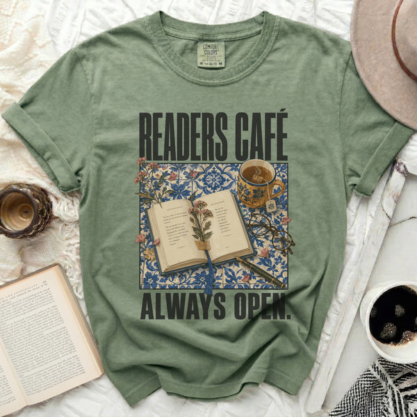 Readers Café Always Open Tee in Moss