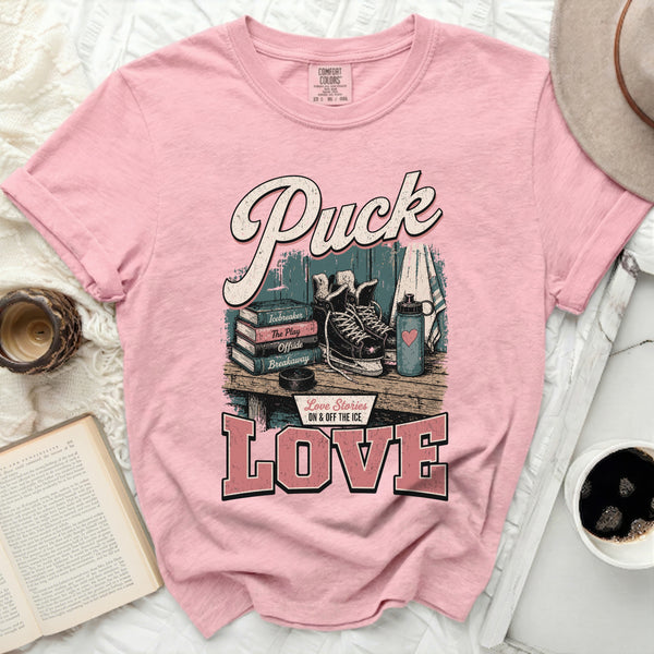 Puck Love Vintage Hockey Story Tee in Blossom