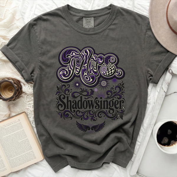 Enigmatic Shadowsinger Tee in Pepper