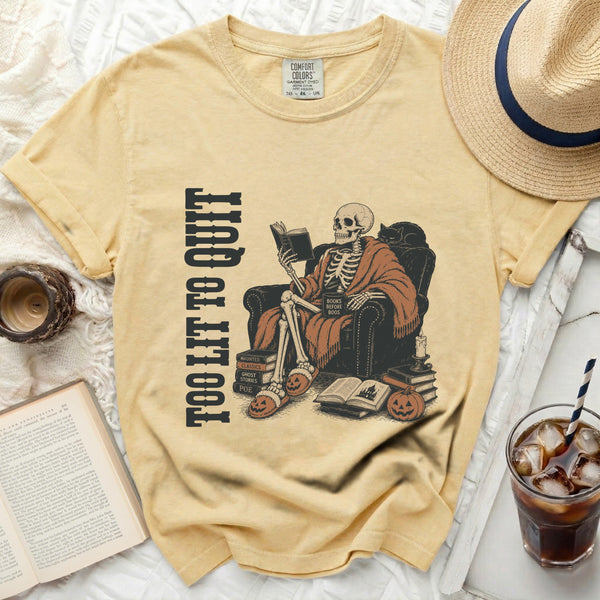 Chill Skeleton Reader Tee in Butter