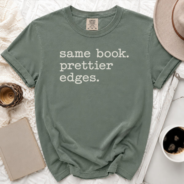 Prettier Edges Bookish Tee in Moss