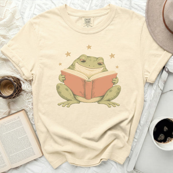 Bookworm Frog Tee in Ivory