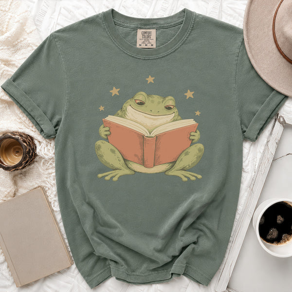 Bookworm Frog Tee in Moss