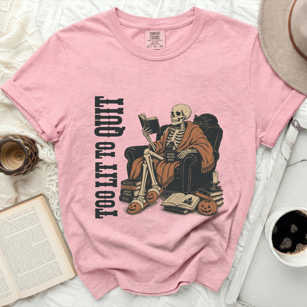Chill Skeleton Reader Tee in Blossom