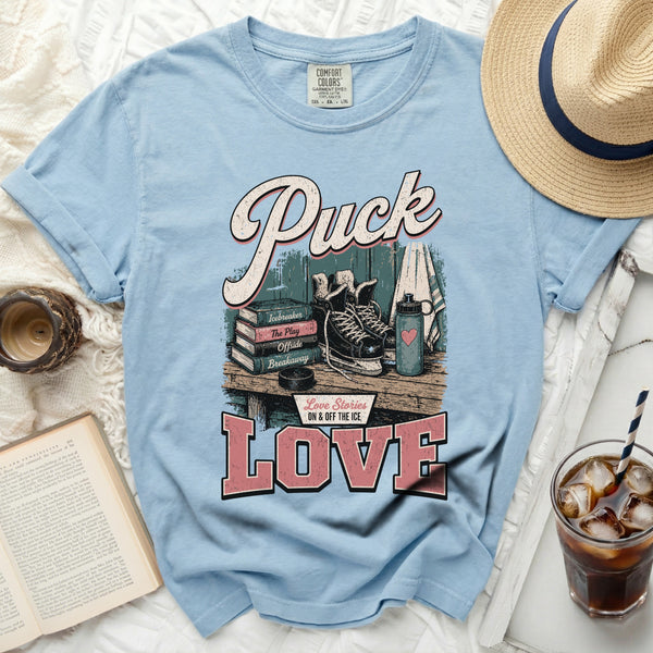 Puck Love Vintage Hockey Story Tee in Chambray
