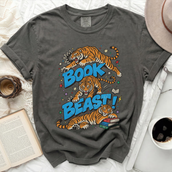 Book Beast Graphic Tee in Pepper