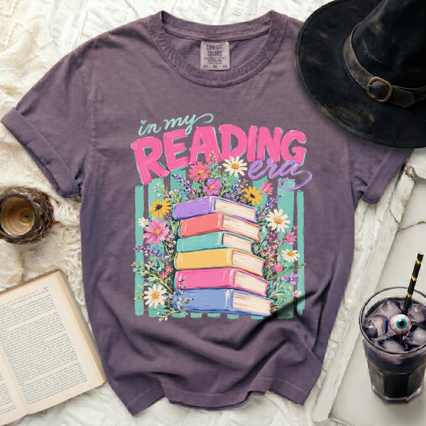 Reading Era Tee in Grape