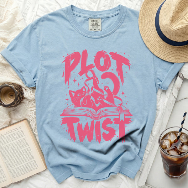 Plot Twist Cat Tee in Chambray