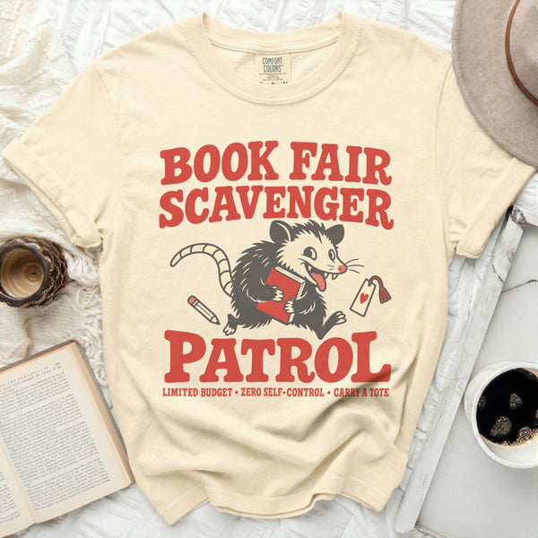 Book Fair Scavenger Tee in Ivory