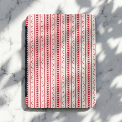 Red Heart and Line Pattern Decorative Tray