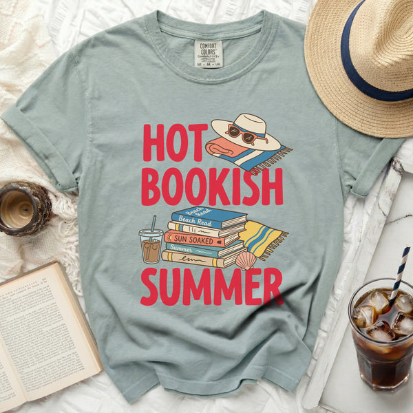 Hot Bookish Summer Vibes Tee in Bay