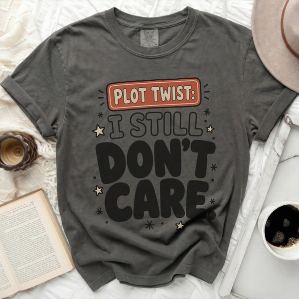 Plot Twist Indifference Tee in Pepper