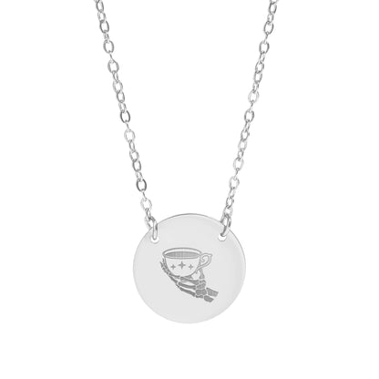 Elegant Pendant Necklace with Intricate Design