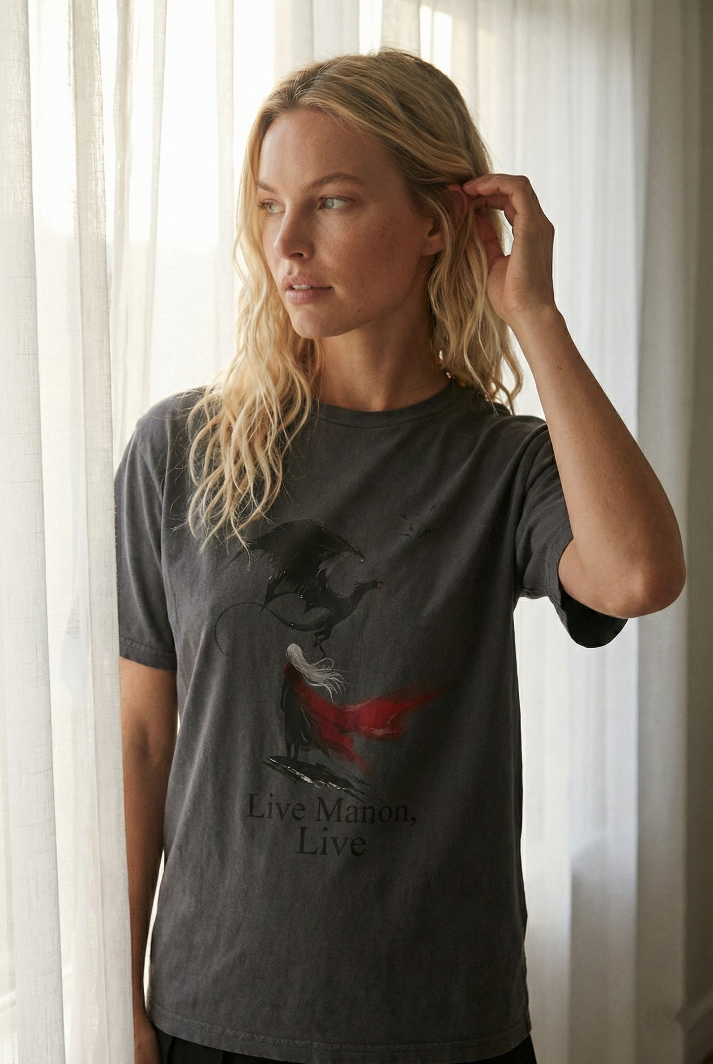 Live, Manon, Live Tee