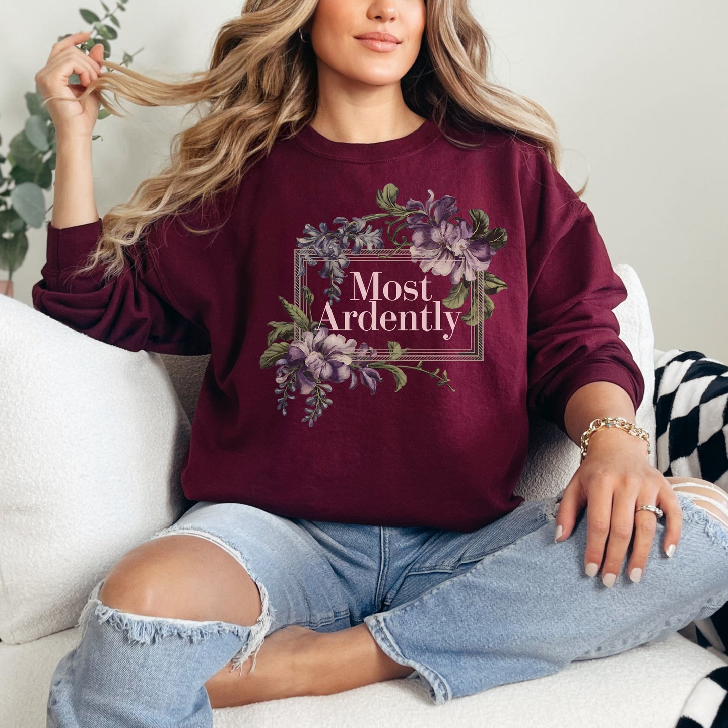 Most Ardently Floral Literary Sweatshirt 🌸📚