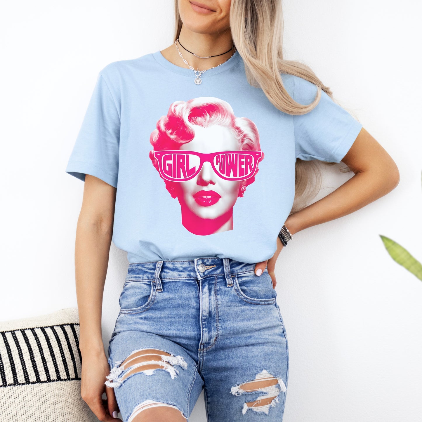 "Girl Power" Statement Tee 💖✨