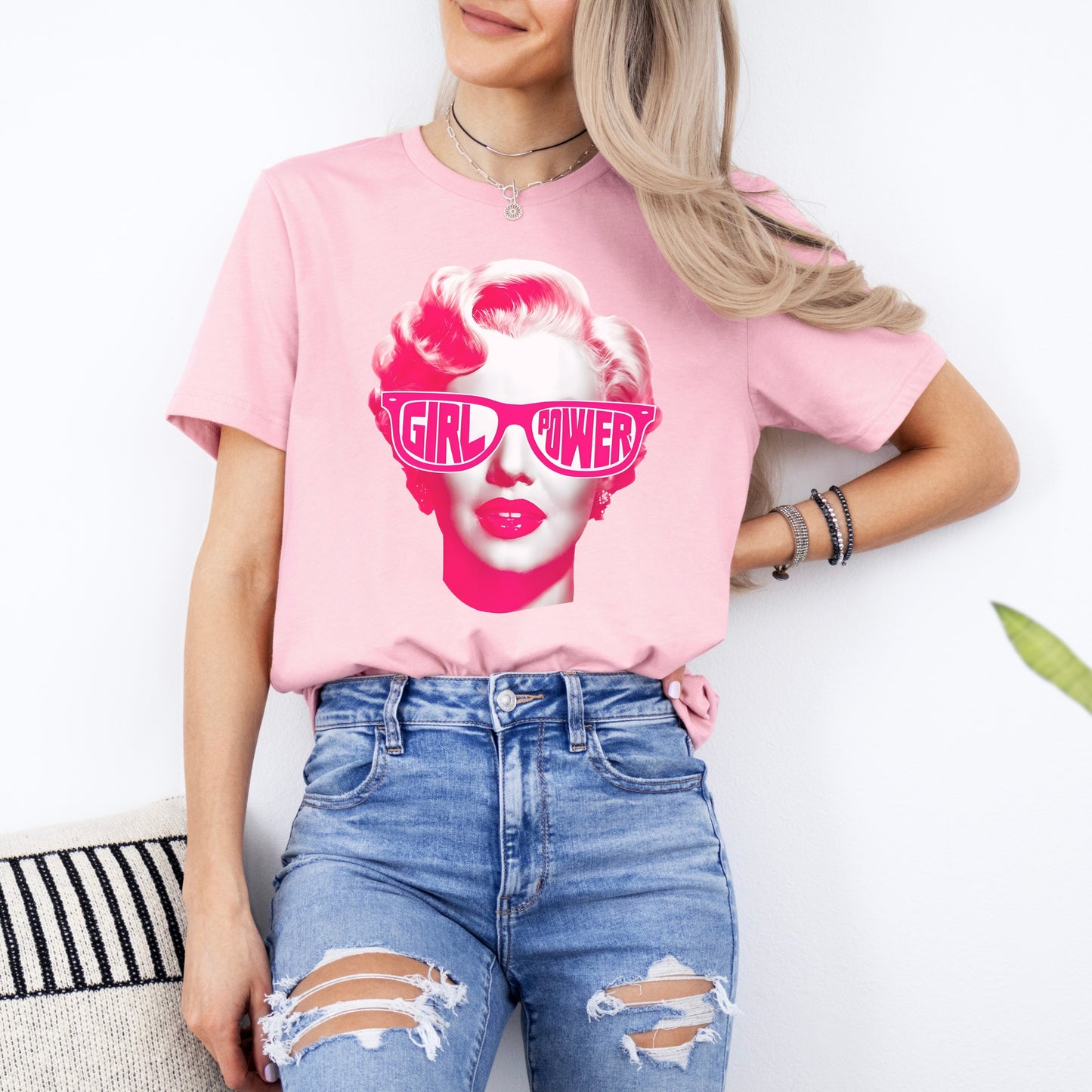 "Girl Power" Statement Tee 💖✨