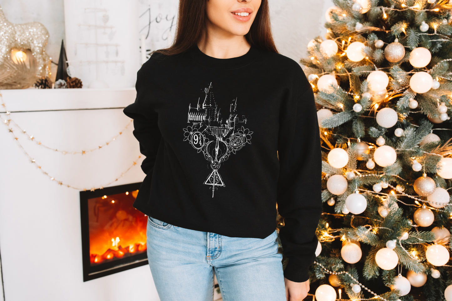 ✨ Harry Potter-Inspired "Magical World" Sweatshirt