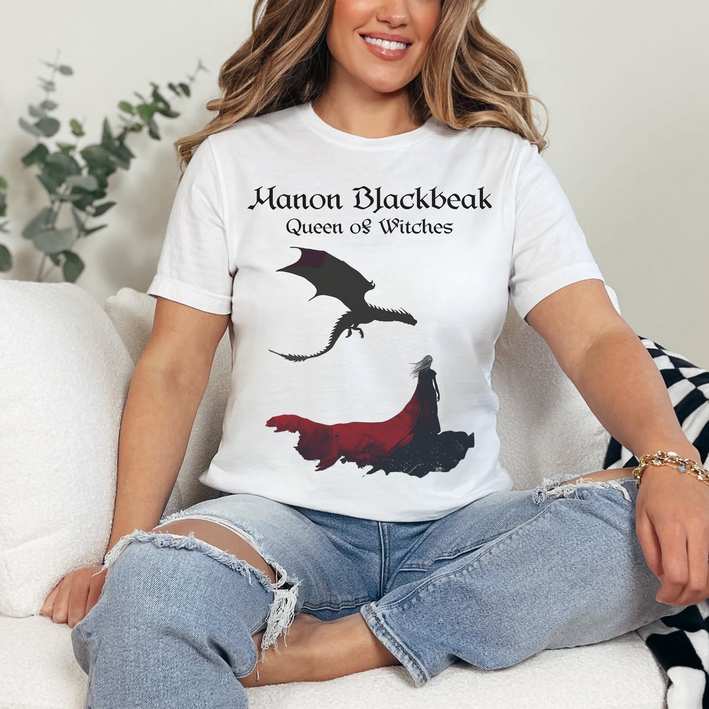 🖤 Manon Blackbeak: Queen of Witches Tee 🖤