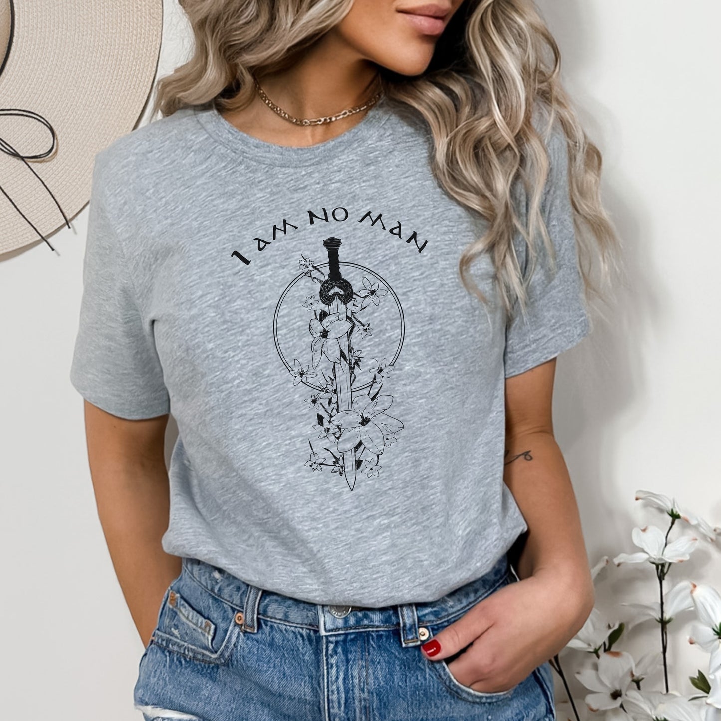 ⚔️ I Am No Man T-Shirt – Embrace the Power of Eowyn