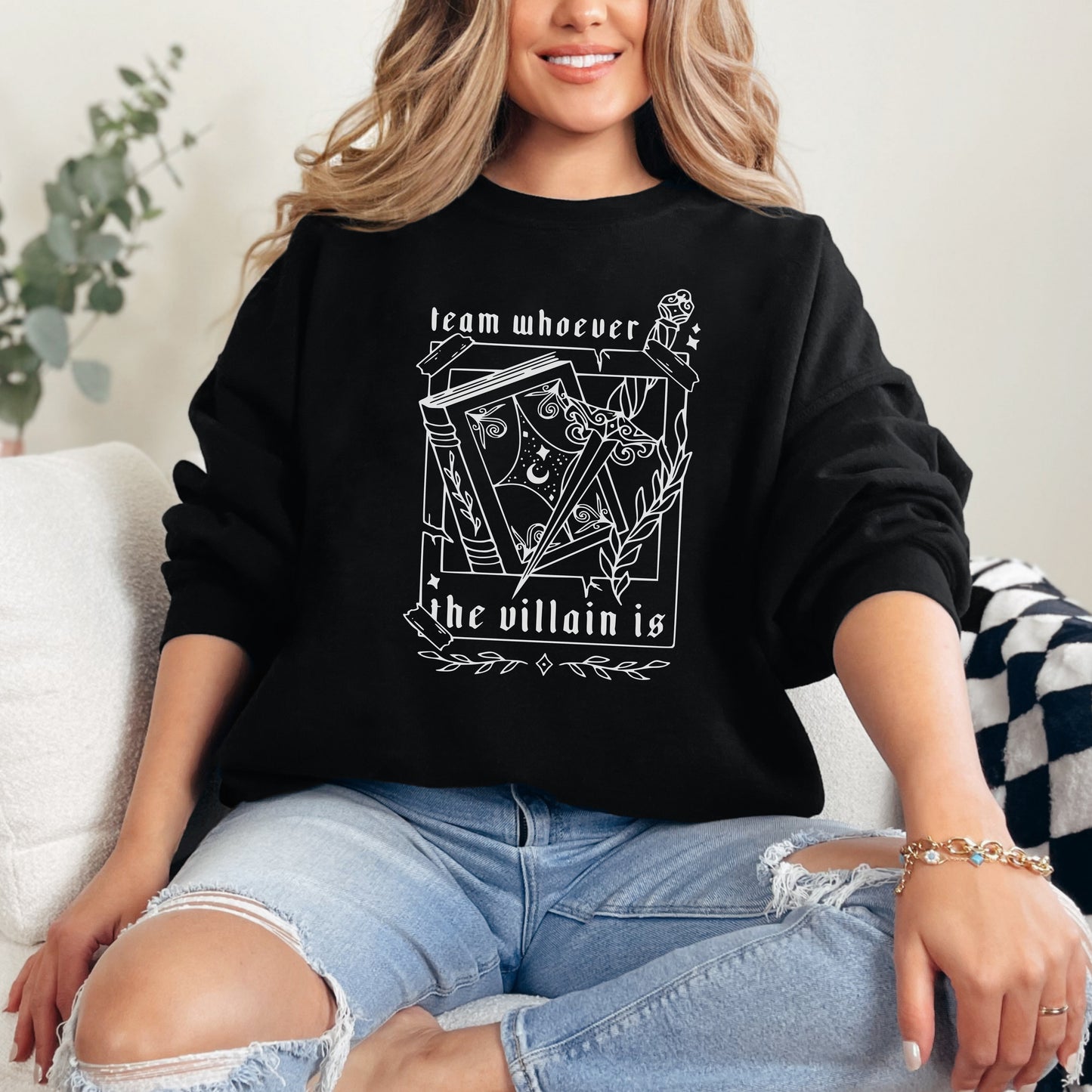 🖤 Team Villain - Book Lover's Sweatshirt 🖤