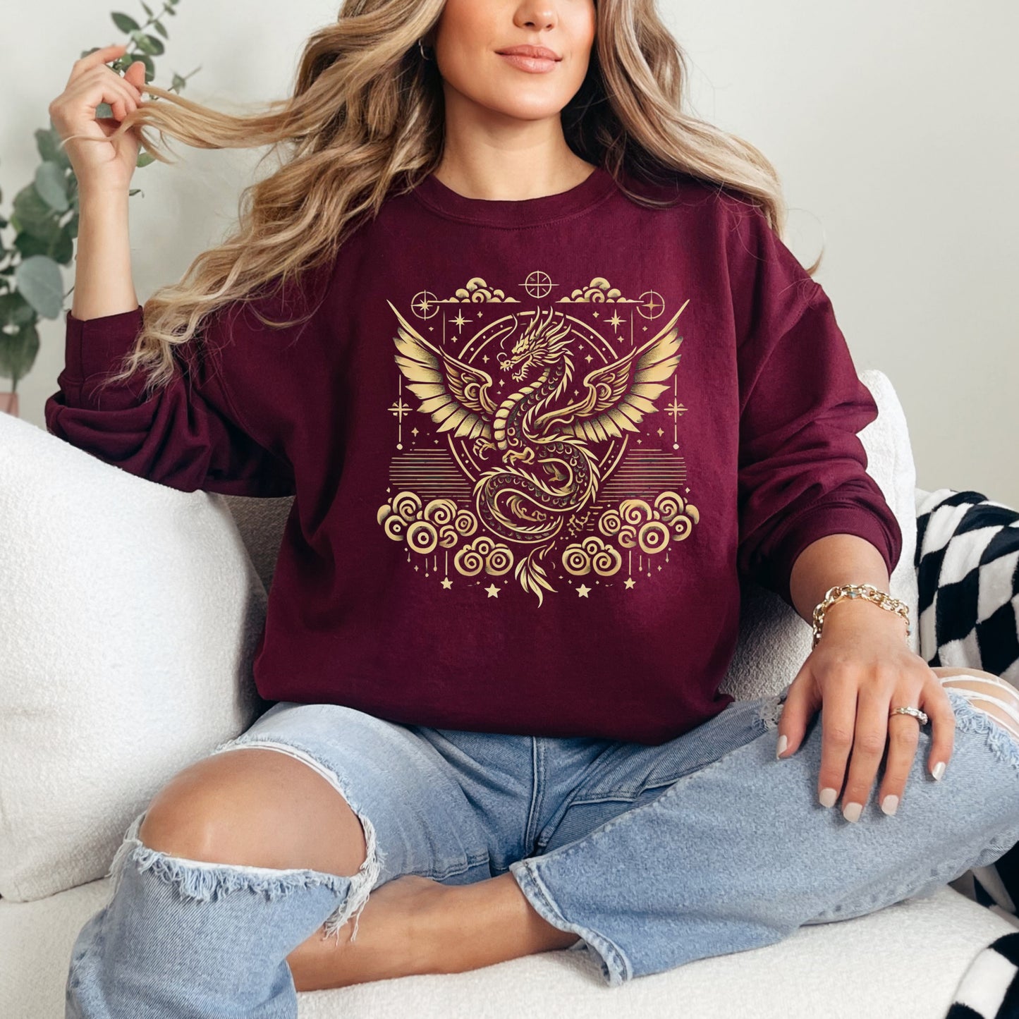 🔥 Fourth Wing Dragon Sweatshirt - Mythical Basgiath War College Design 🔥