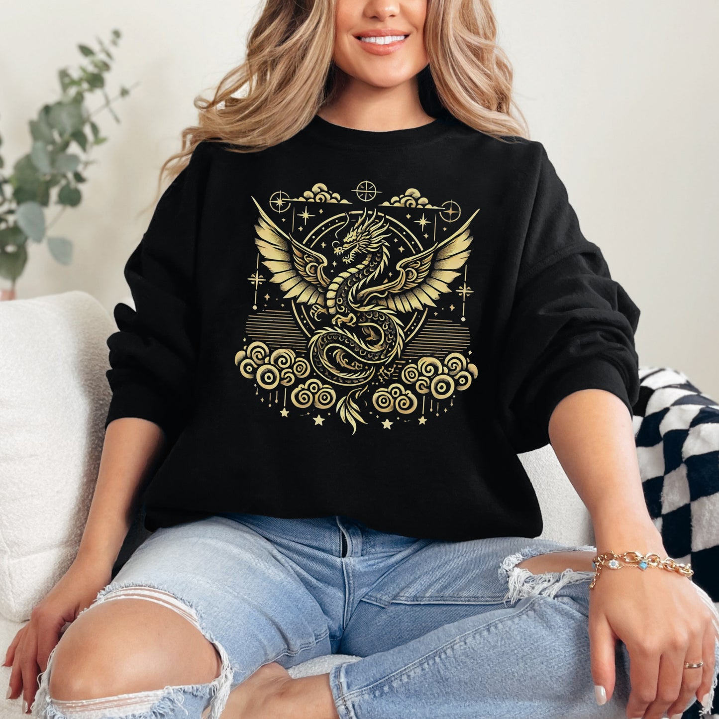 🔥 Fourth Wing Dragon Sweatshirt - Mythical Basgiath War College Design 🔥