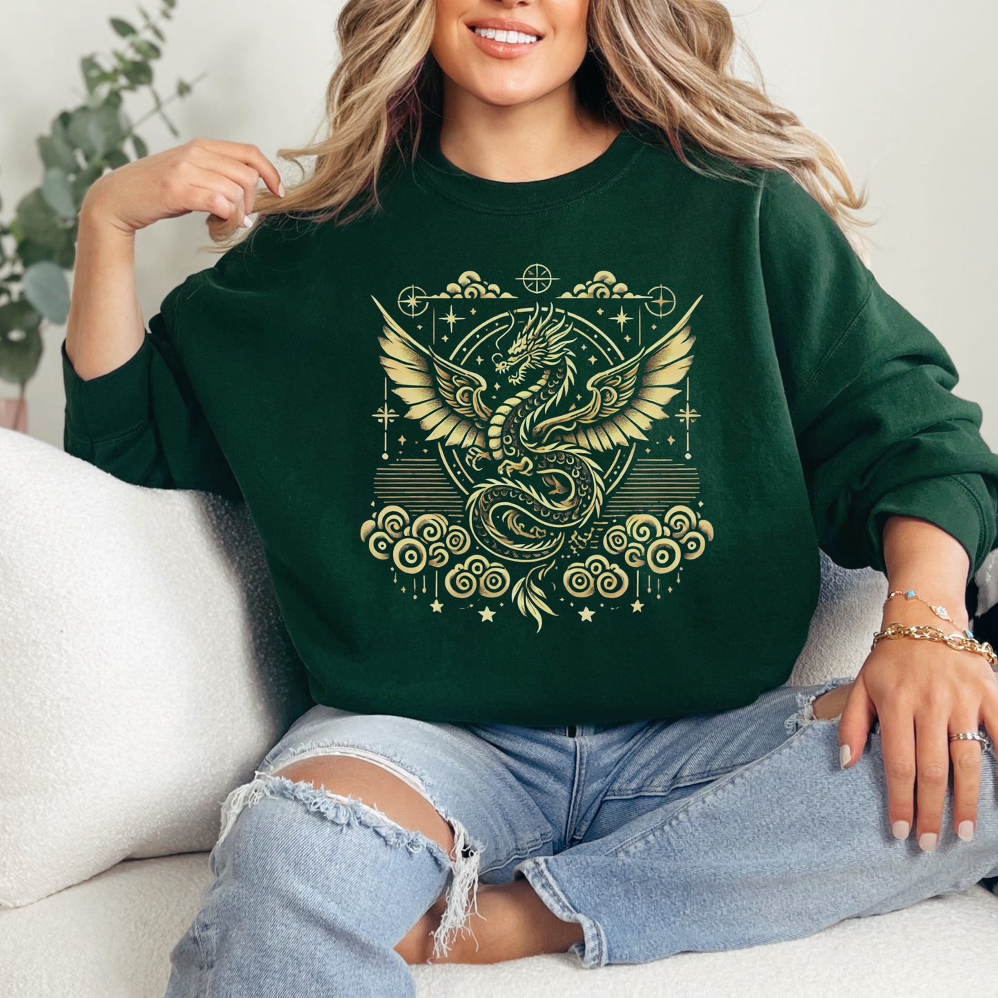 🔥 Fourth Wing Dragon Sweatshirt - Mythical Basgiath War College Design 🔥