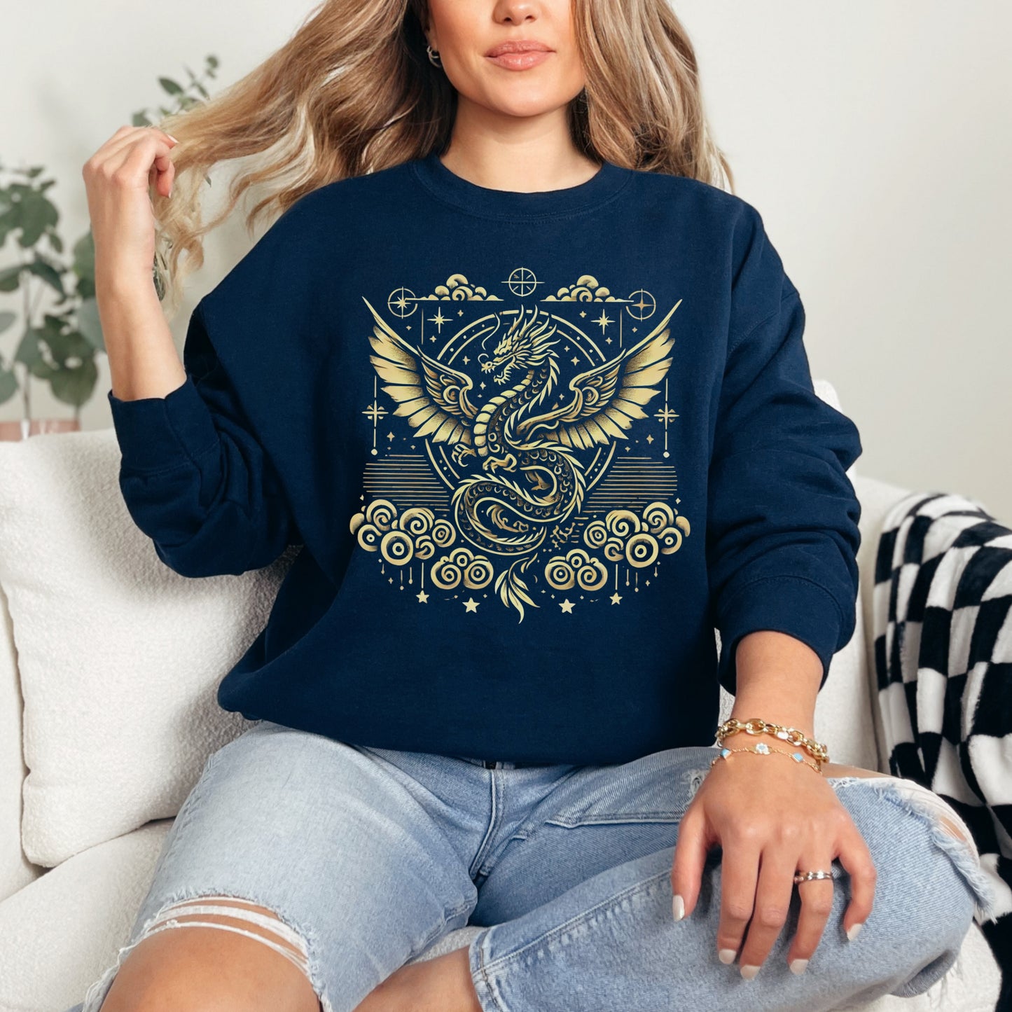 🔥 Fourth Wing Dragon Sweatshirt - Mythical Basgiath War College Design 🔥