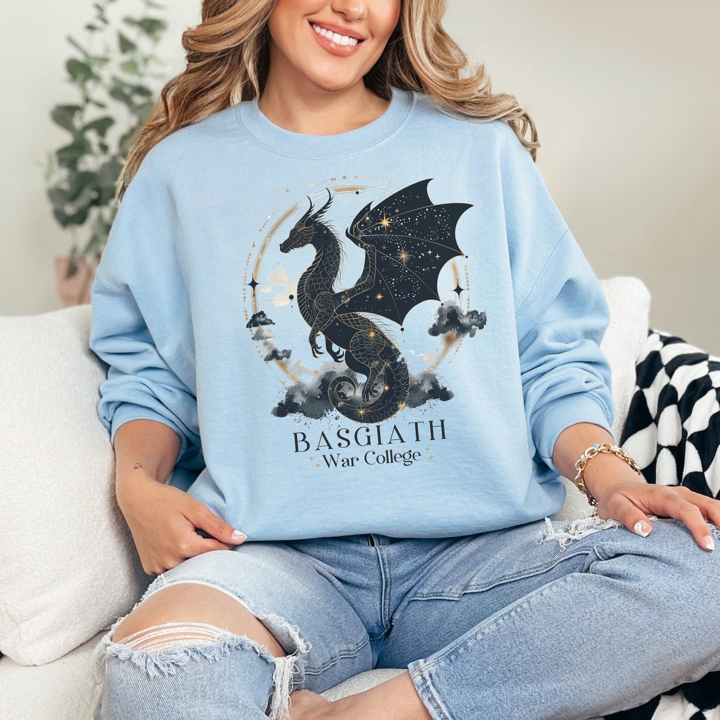 🐉 Basgiath War College Sweatshirt - Cozy Up with Fourth Wing Merch