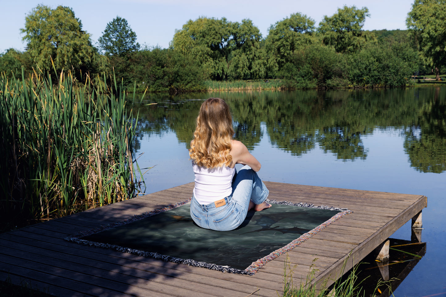 🌪️ Fourth Wing Woven Throw Blanket – Dragon Rider’s Dream 🌪️