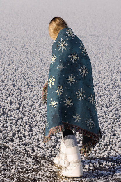 Snowflake Wonderland Winter Woven Throw Blanket ❄️✨