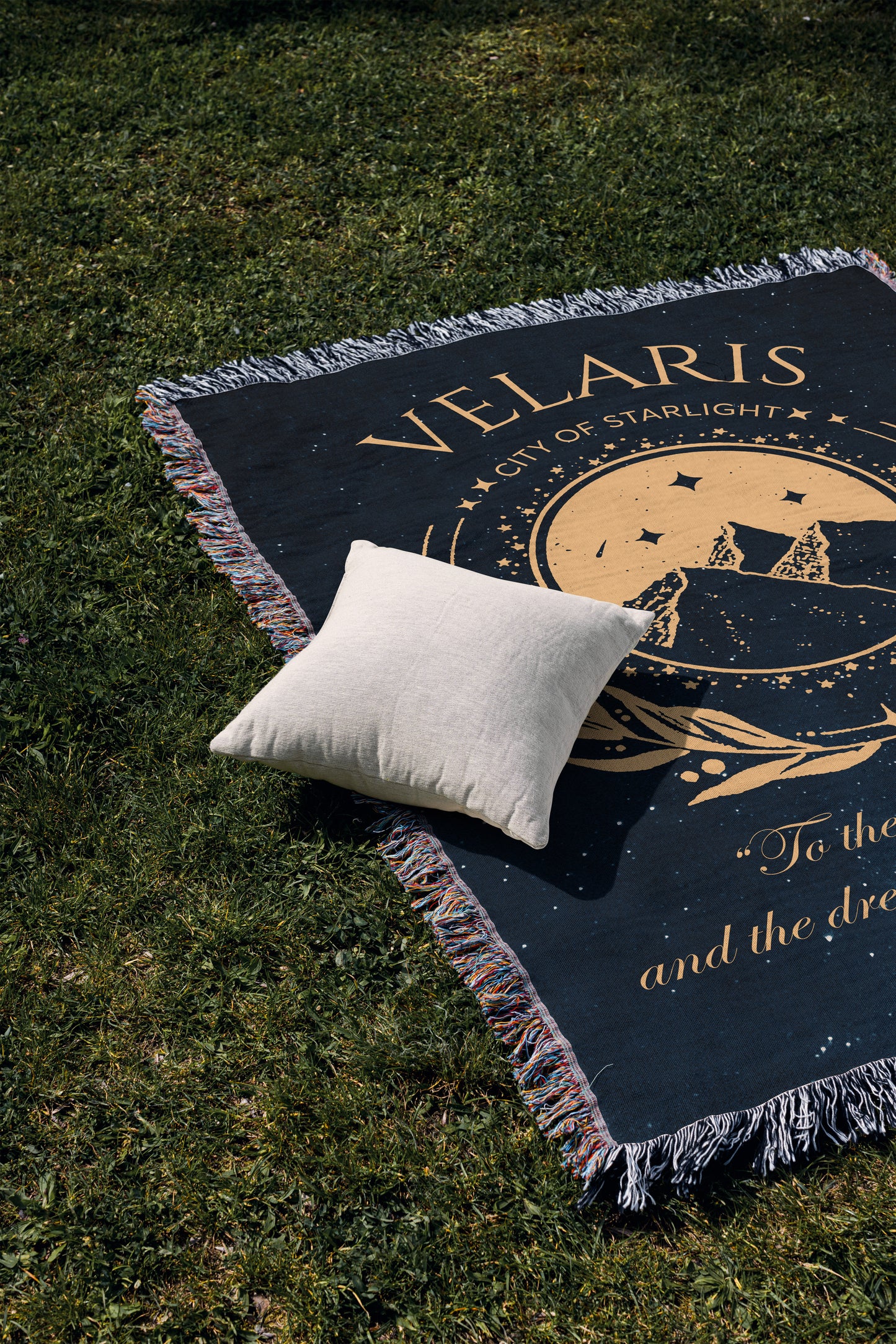 🌌 Velaris "City of Starlight" Woven Blanket – Starry Night Tribute ✨