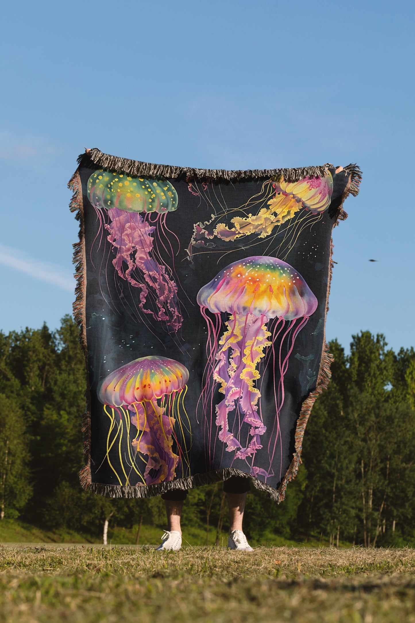 Mystical Jellyfish Woven Throw Blanket 🌊