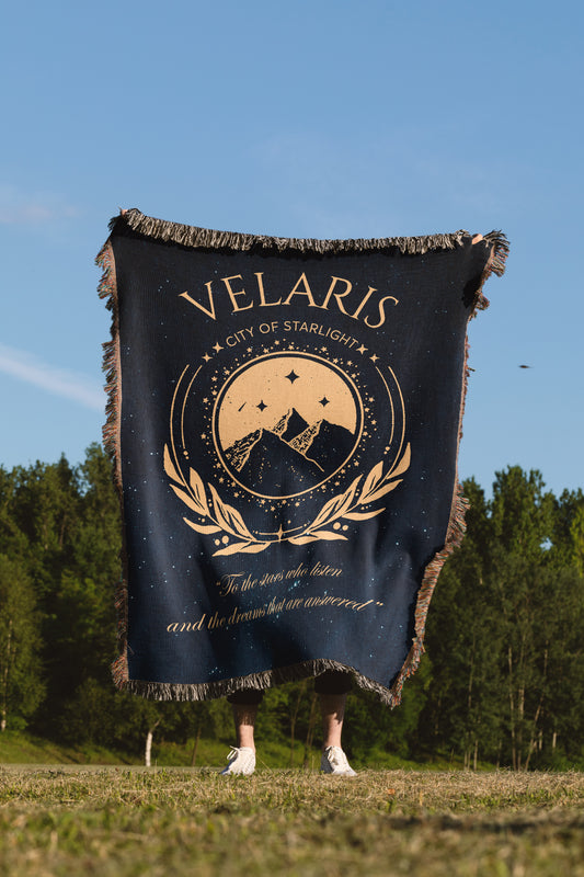 🌌 Velaris "City of Starlight" Woven Blanket – Starry Night Tribute ✨