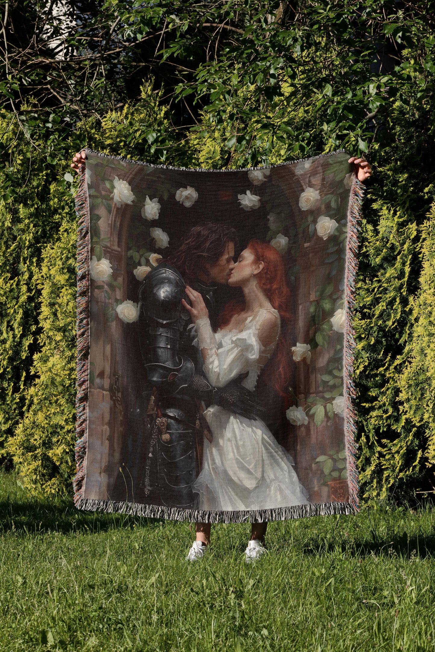 🌹 Fairytale Romance Woven Throw Blanket