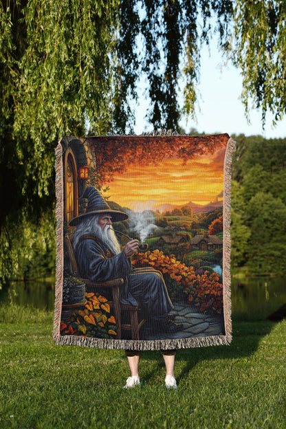 📚 Gandalf Woven Tapestry Blanket | LOTR & Literary Gift 🌿