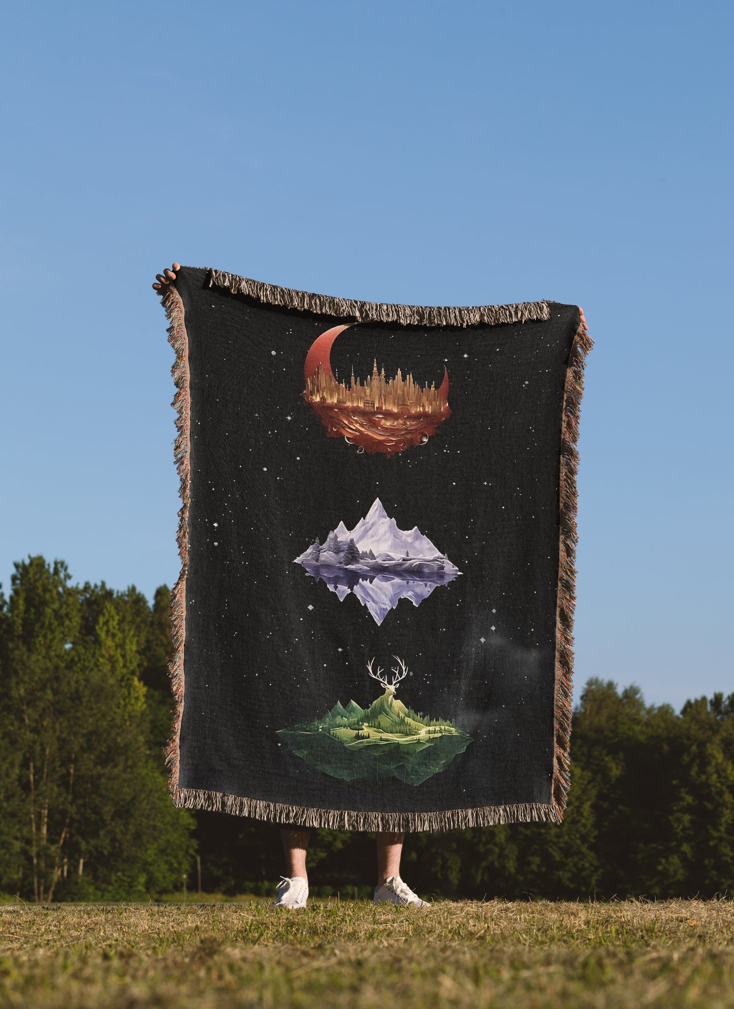 🌌 Maas Realms Woven Blanket