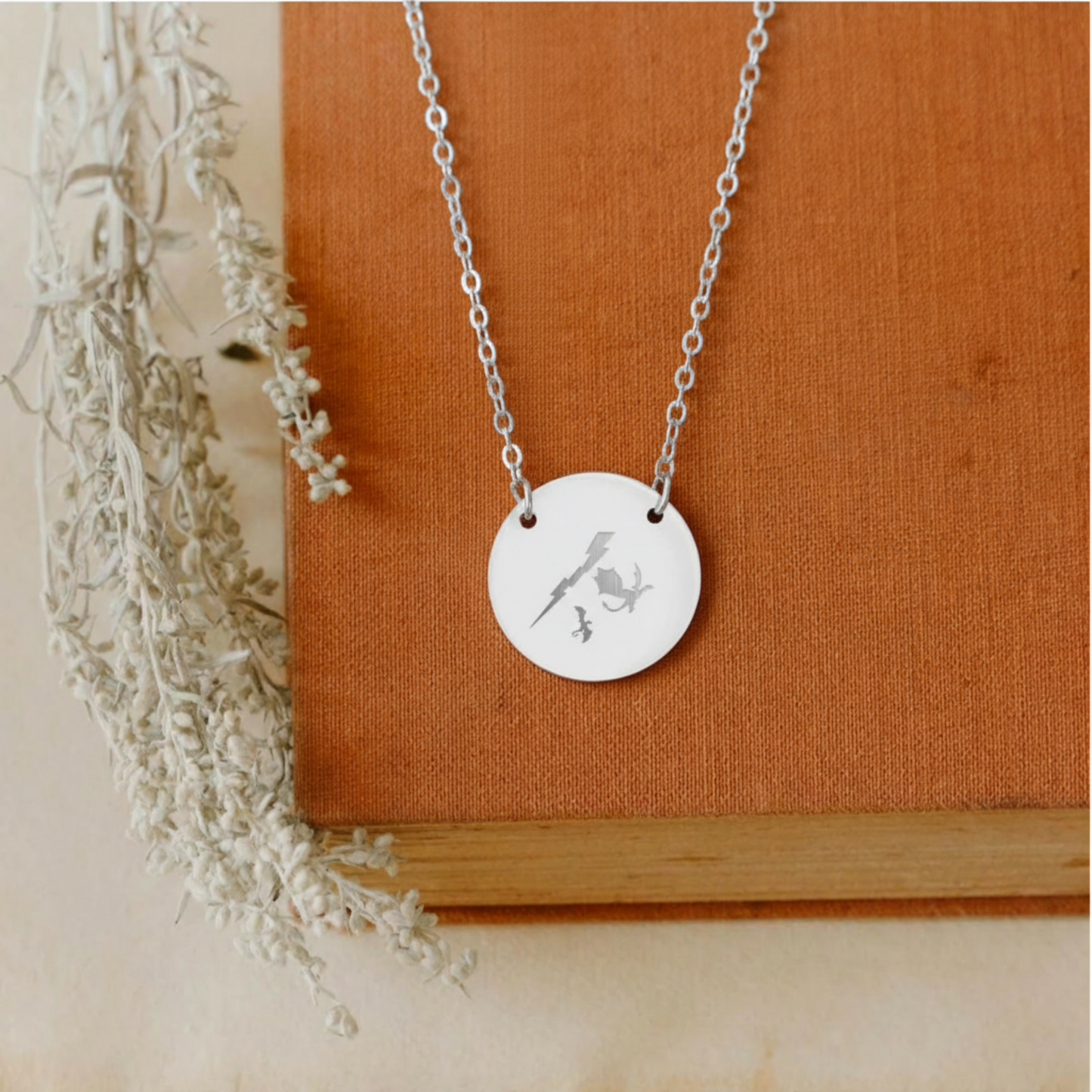 Stormflight Circle Necklace