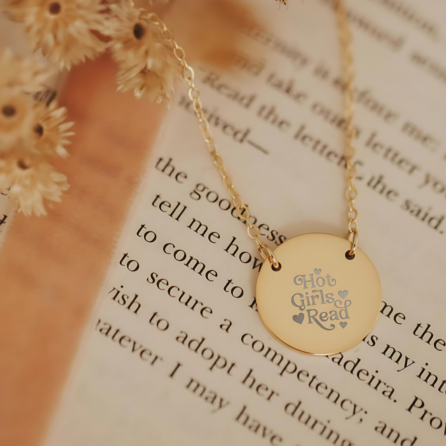 Hot Girls Read Circle Necklace