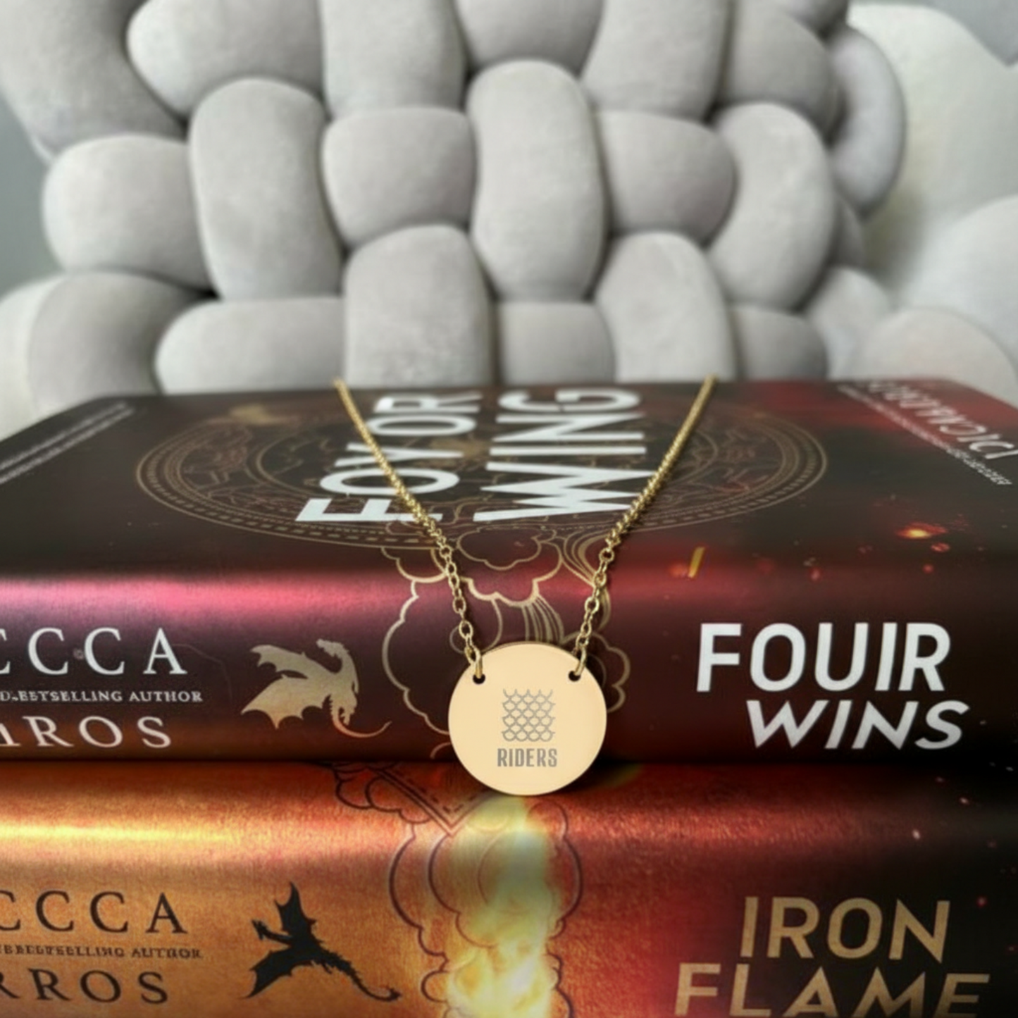 Riders of Basgiath Circle Necklace