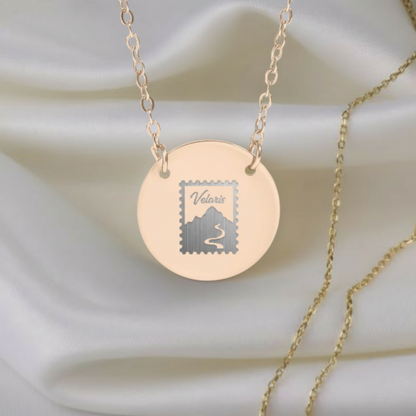 Velaris Stamp Circle Necklace