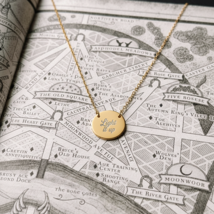 Light it up Circle Necklace