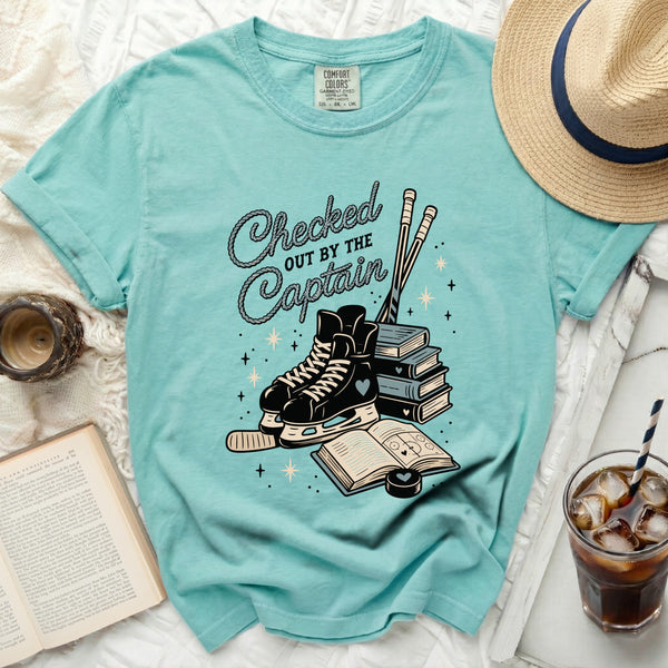 Captain's Checkmate Hockey Fan Tee in Island Reef