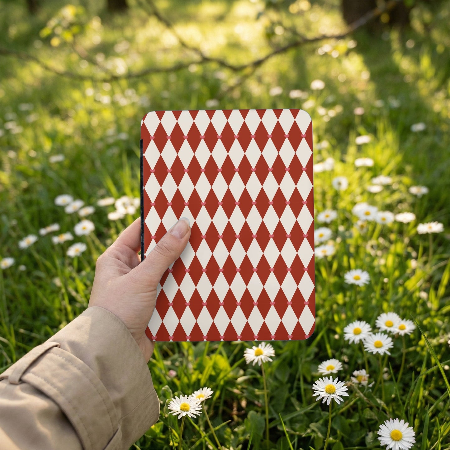 Red and White Diamond Pattern Case Cover