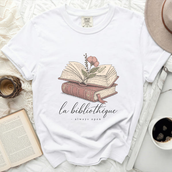 La Bibliothèque Tee in White