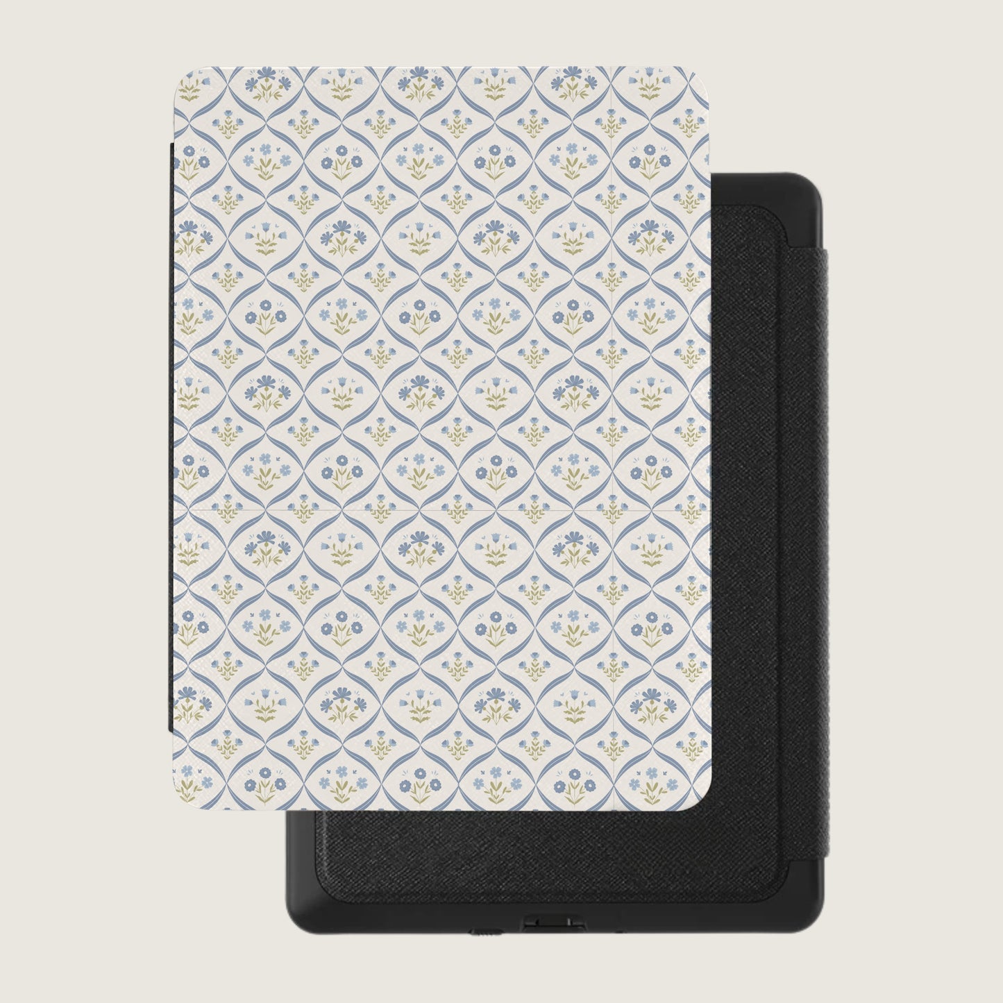 Elegant Blue and White Floral Pattern Tablet Sleeve