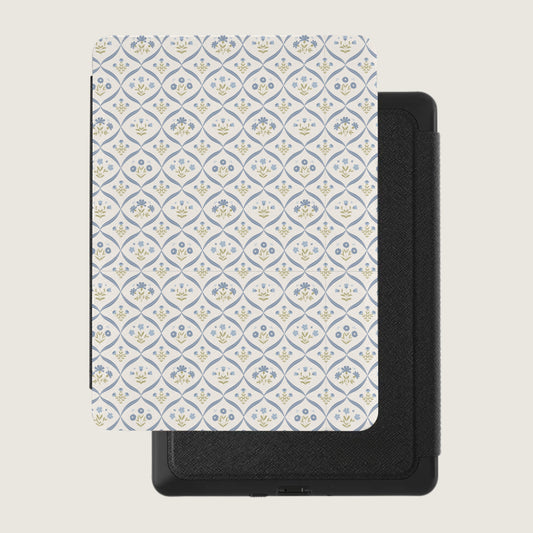 Elegant Blue and White Floral Pattern Tablet Sleeve